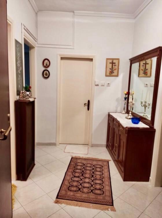 Marys House , Lovely 2-Bedroom Apartment Salonicco Esterno foto