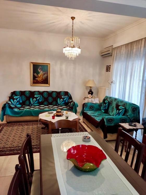 Marys House , Lovely 2-Bedroom Apartment Salonicco Esterno foto